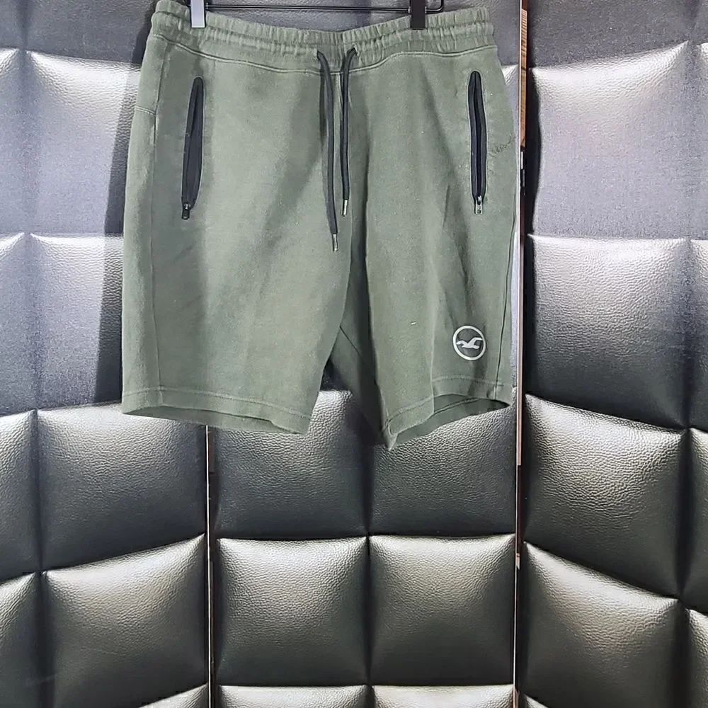Hollister shorts